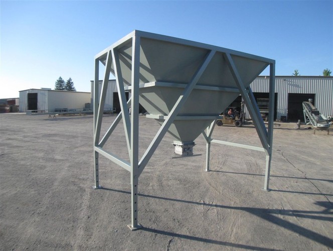 Model 1038 Gravity Flow Hopper